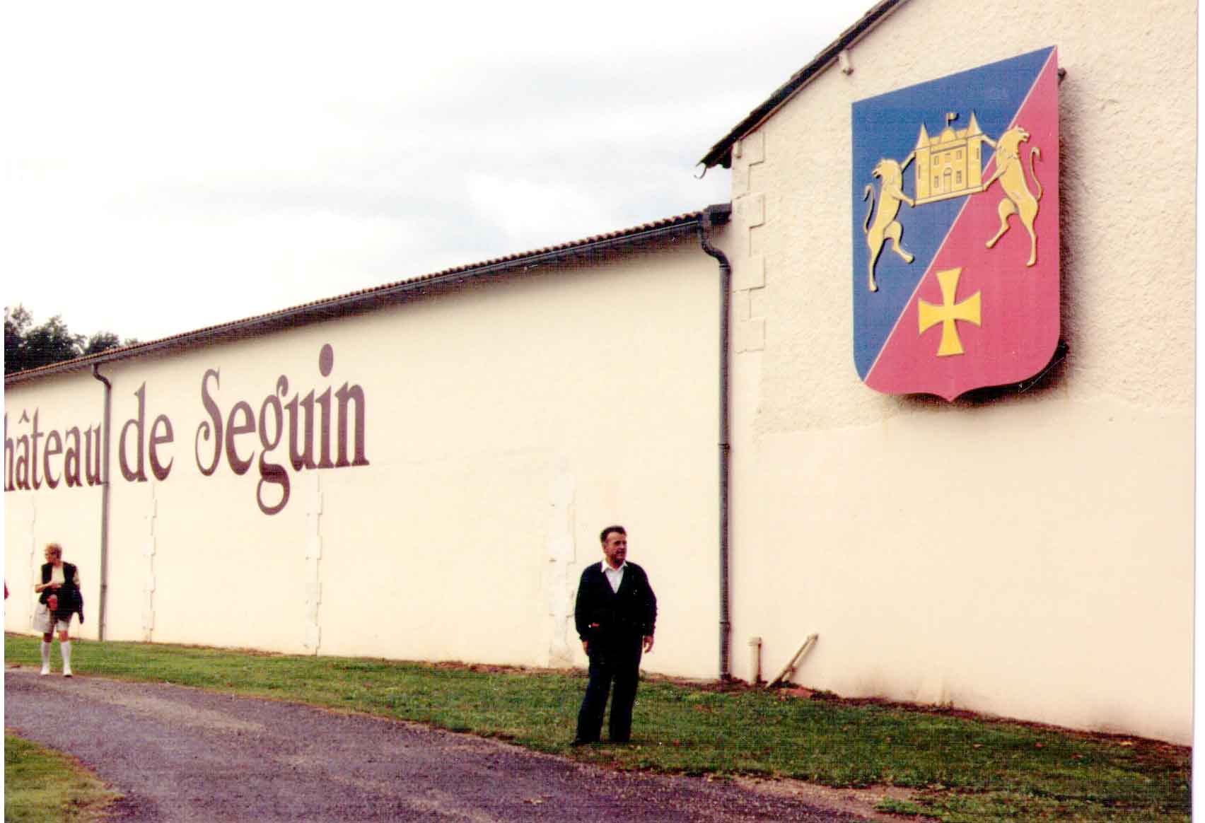 Chateau-02.jpg